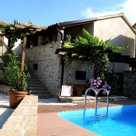 Holiday home Holiday Homes Poli Svetega Antona