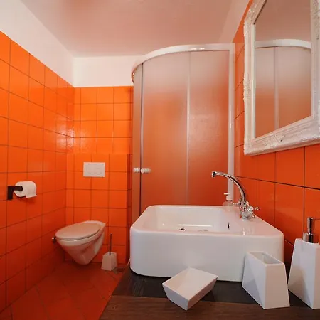 Holiday Homes Poli Svetega Antona Gracisce